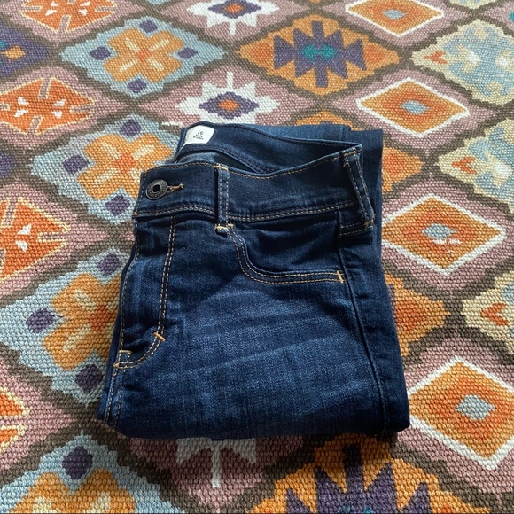 Girl’s Abercrombie & Fitch Kids Jeans Size 16, but fit more like a 12/14 - Picture 3 of 7